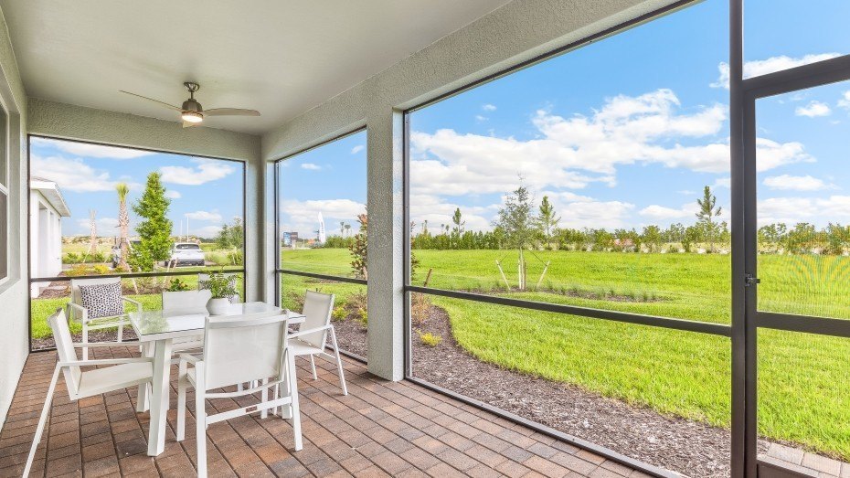 17899 Shade Tree Loop  