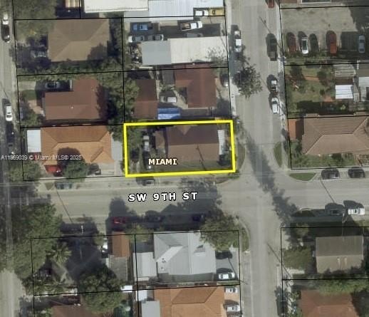 Single Family 3BR 2BA - 844 SW 8th Ct, Miami, FL