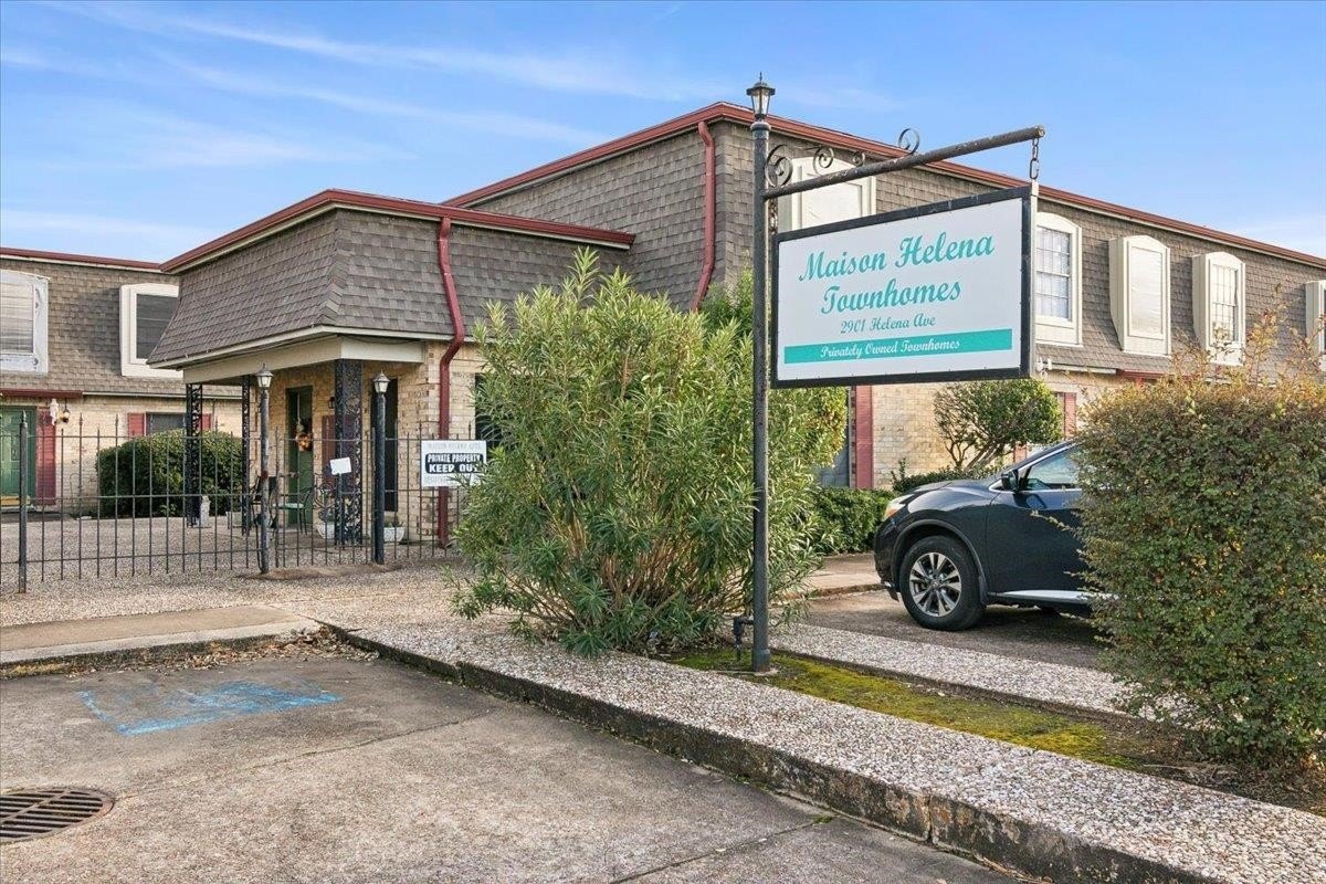 2901 Helena Ave Unit 102  