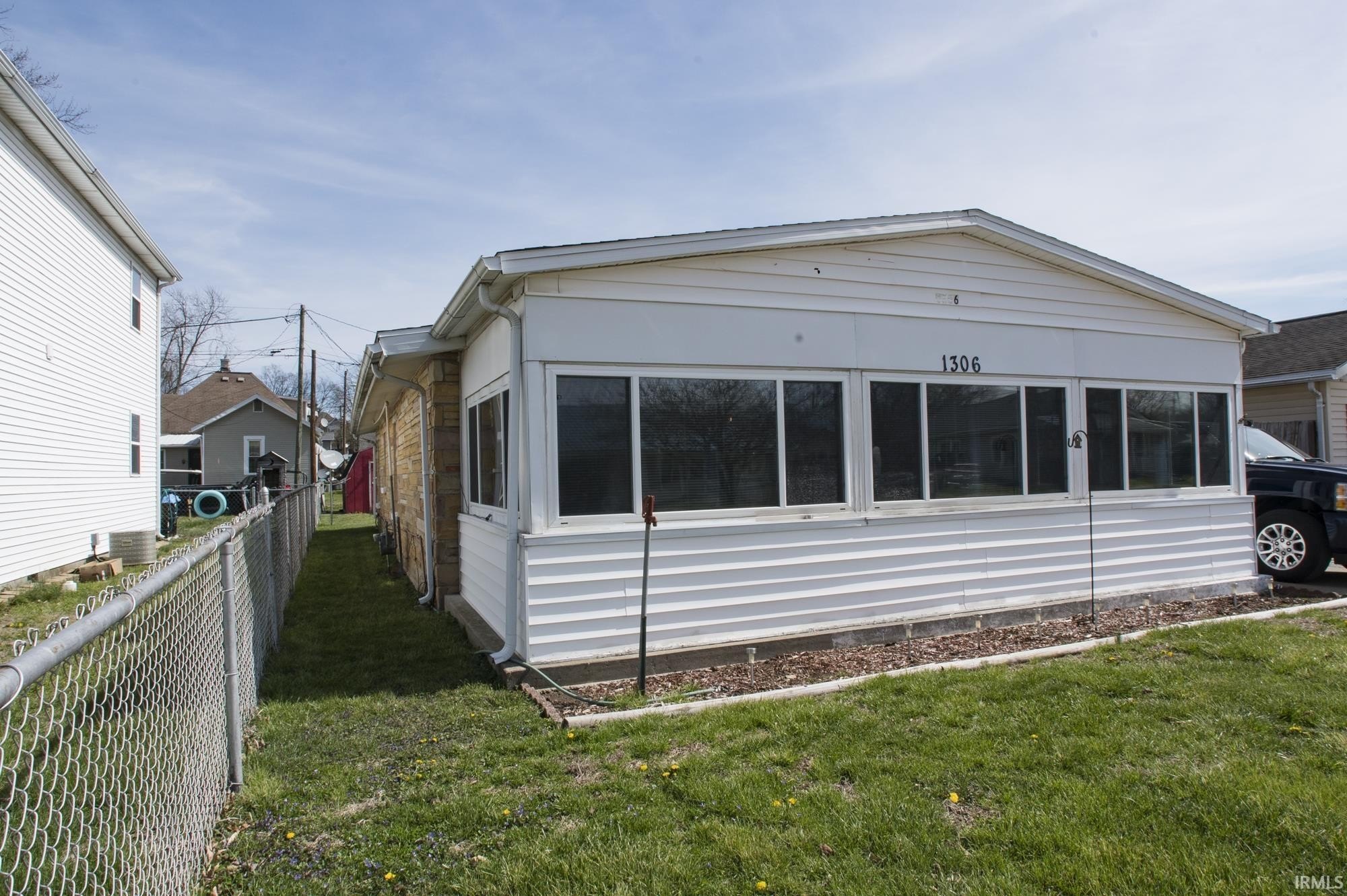 1306 Ridgeway Ave  
