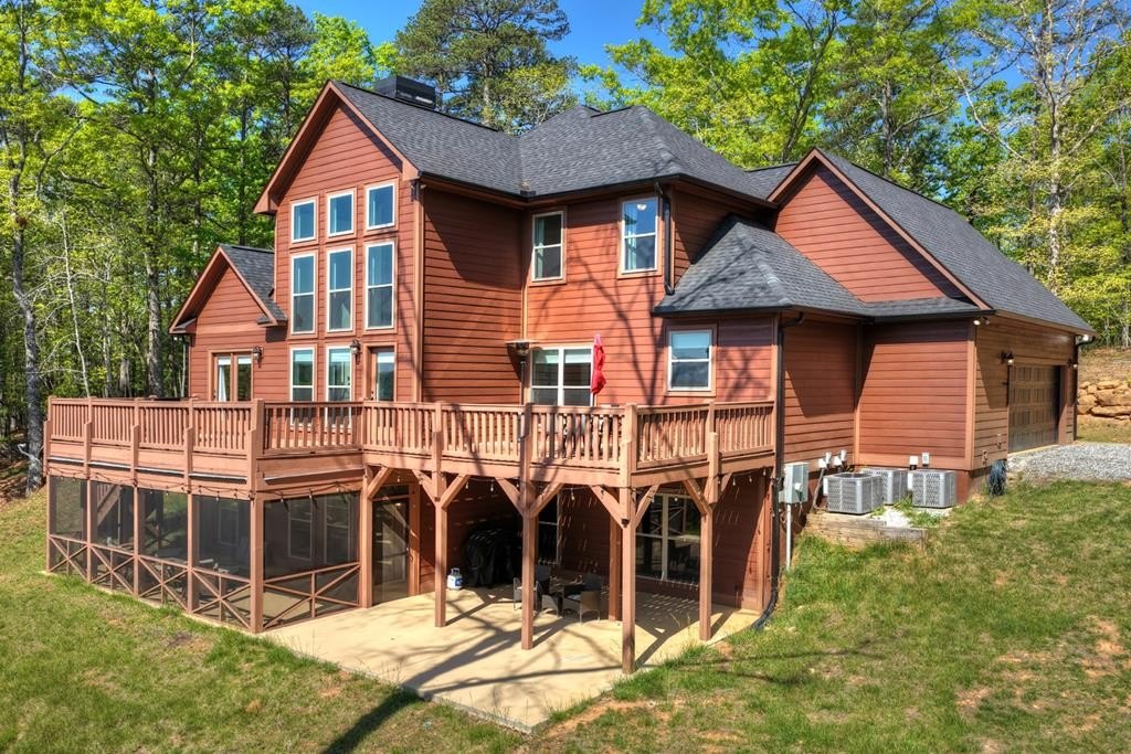 Single Family 6BR 4BA - 769 Voylestown Road, Morganton, GA