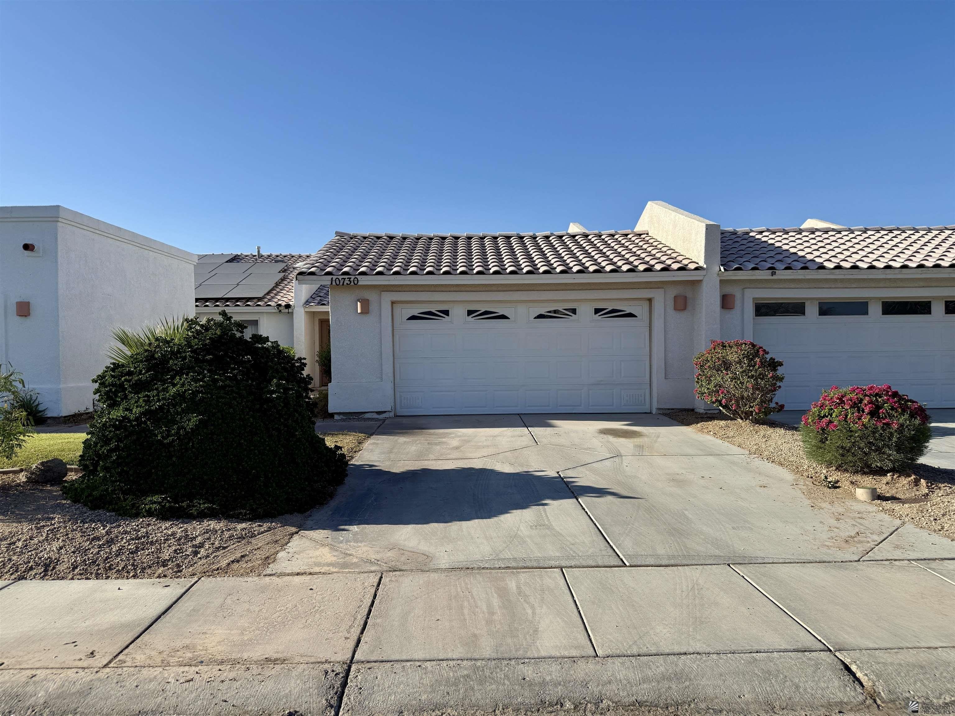 Single Family 3BR 2BA - 10730 E 35 PL, Yuma, AZ