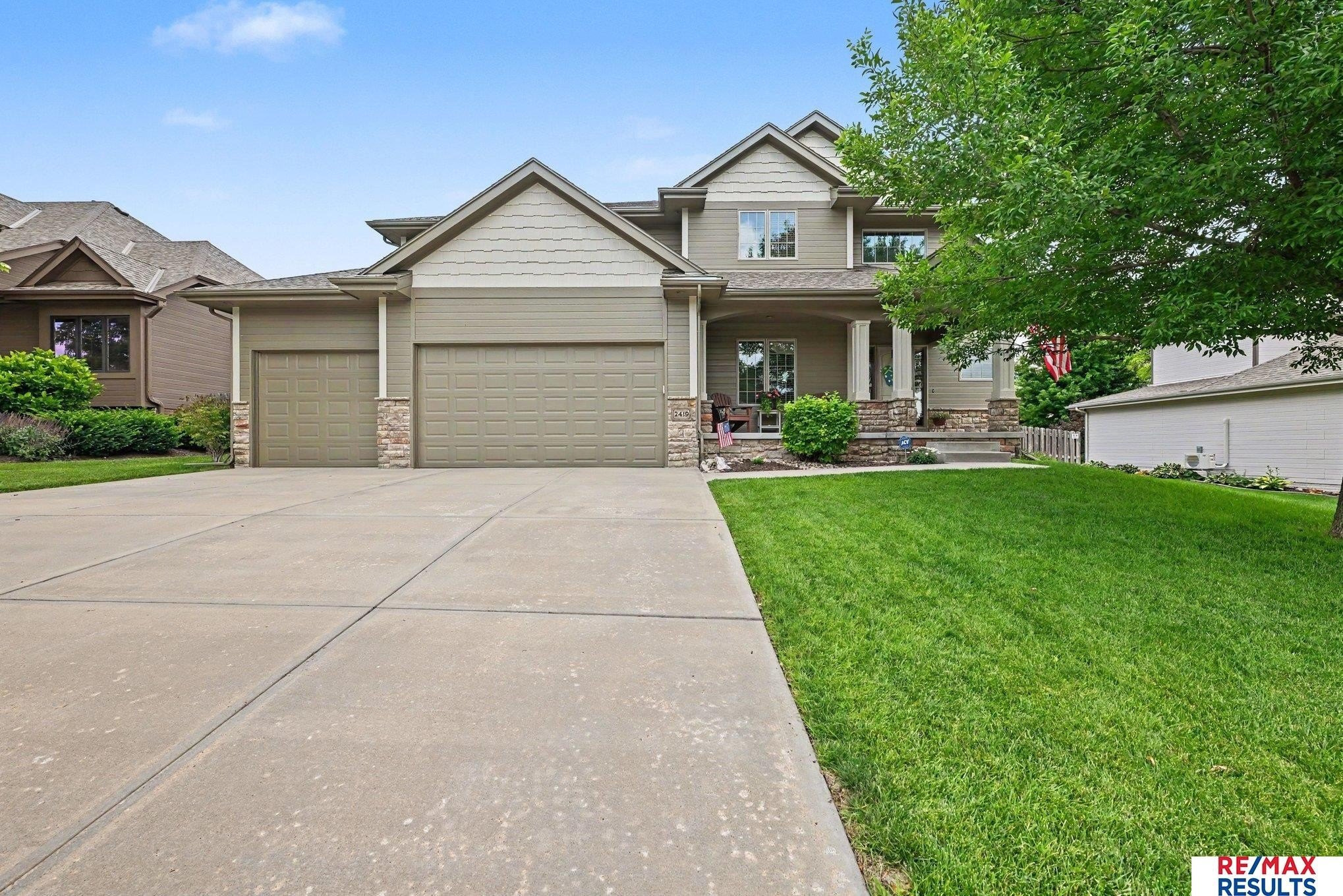 Single Family 4BR 4BA - 2419 N 176th Street, Omaha, NE