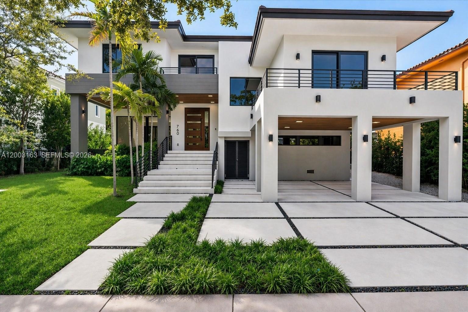 Single Family 5BR 6BA - 760 Woodcrest Rd, Key Biscayne, FL