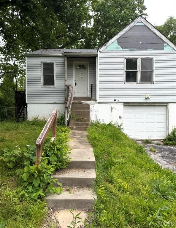 Single Family 3BR 1BA - 2419 Henral Court, St Louis, MO