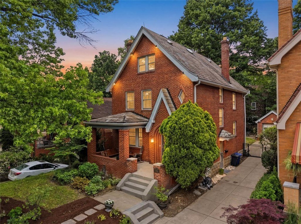 Single Family 5BR - 6925 Rosewood Street, Point Breeze, PA