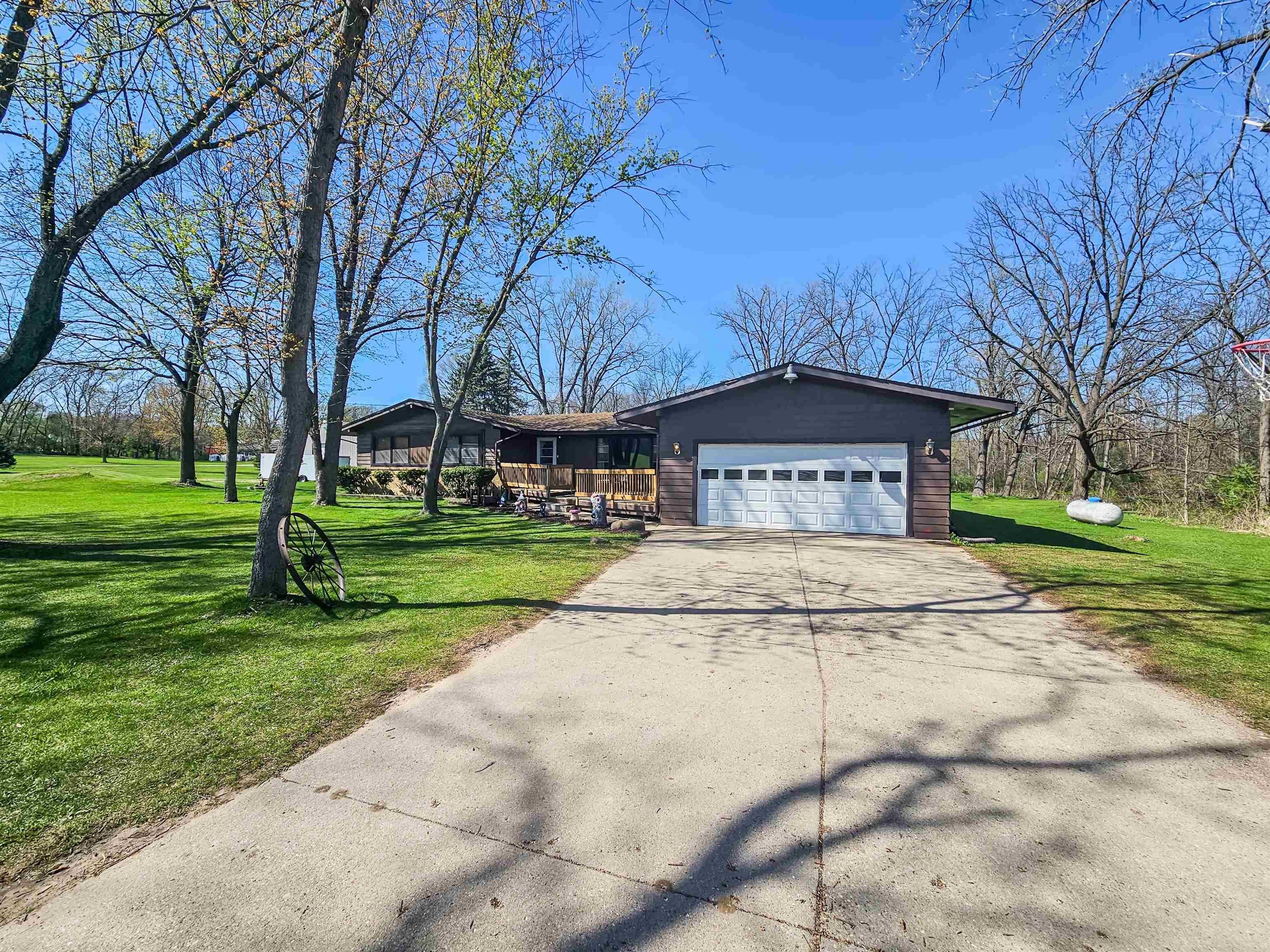 Single Family 3BR 2BA - 10726 W County Road K Road, Beloit, WI