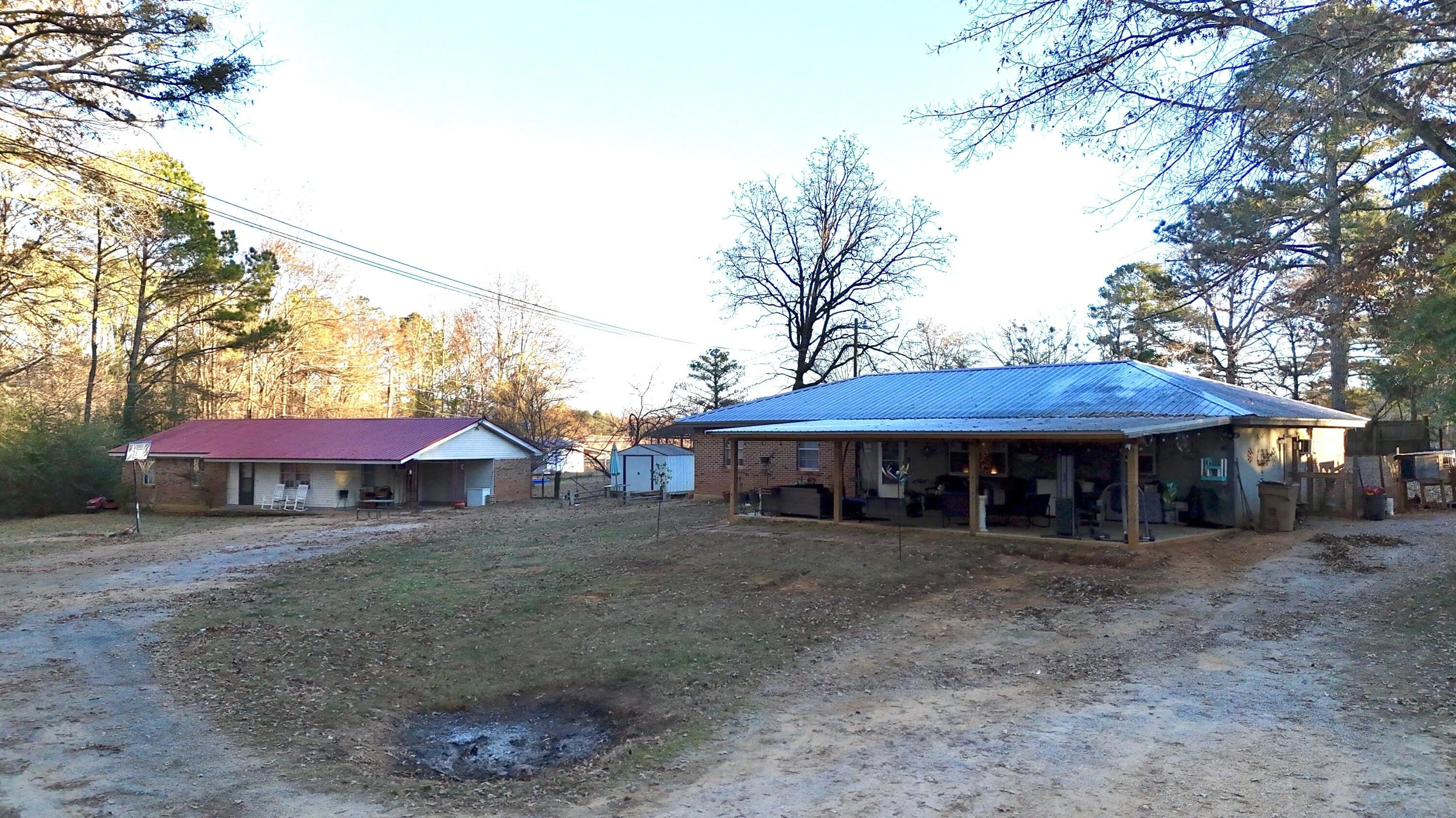 Single Family 4BR 1BA - 66/80 Tilden Subdivision Road, Fulton, MS