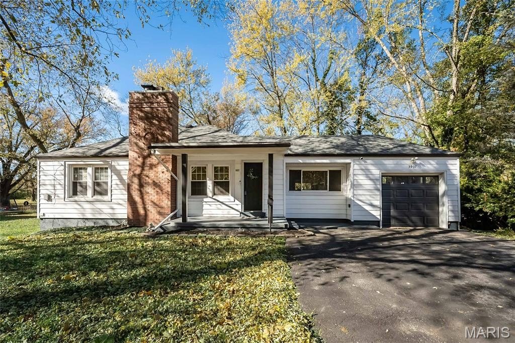 Single Family 3BR 1BA - 3937 Wright Avenue, St Ann, MO