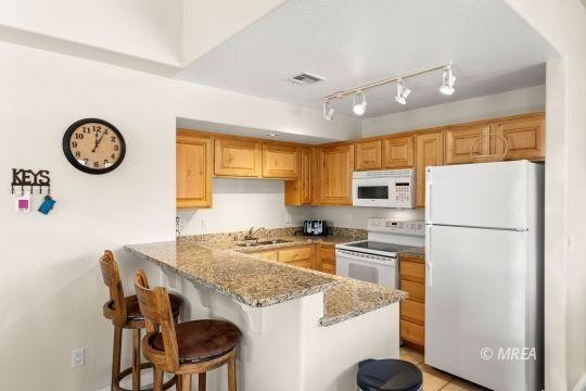 890 Kitty Hawk Dr Unit 1023  