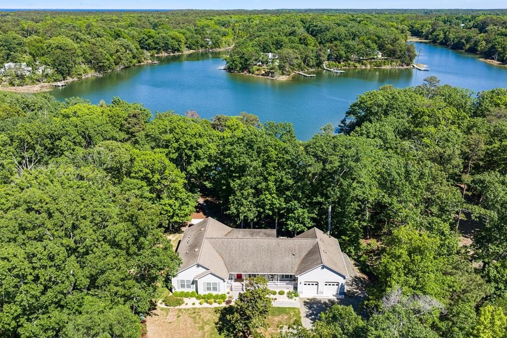 Single Family 4BR 4BA - 69 Eagles Nest Lane, Heathsville, VA