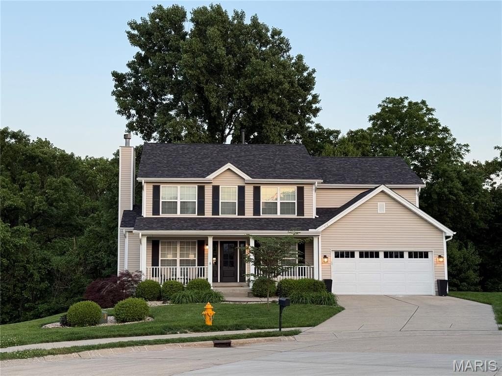 Single Family 5BR 3BA - 513 Deer Creek Road, O'Fallon, IL