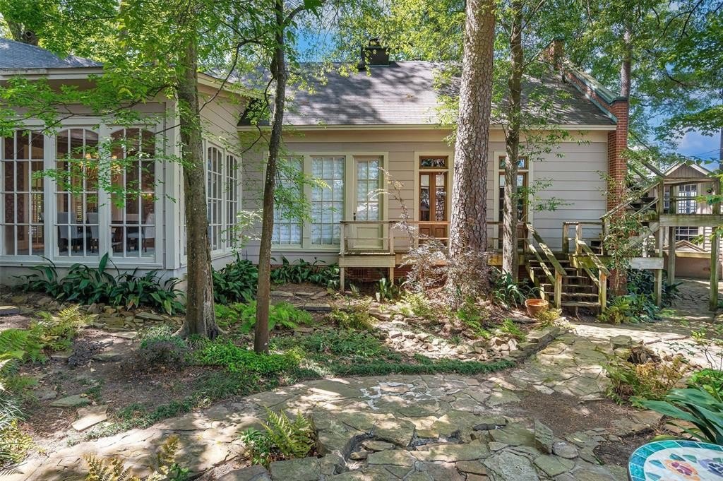 Single Family 3BR 4BA - 6525 Line Avenue, Shreveport, LA