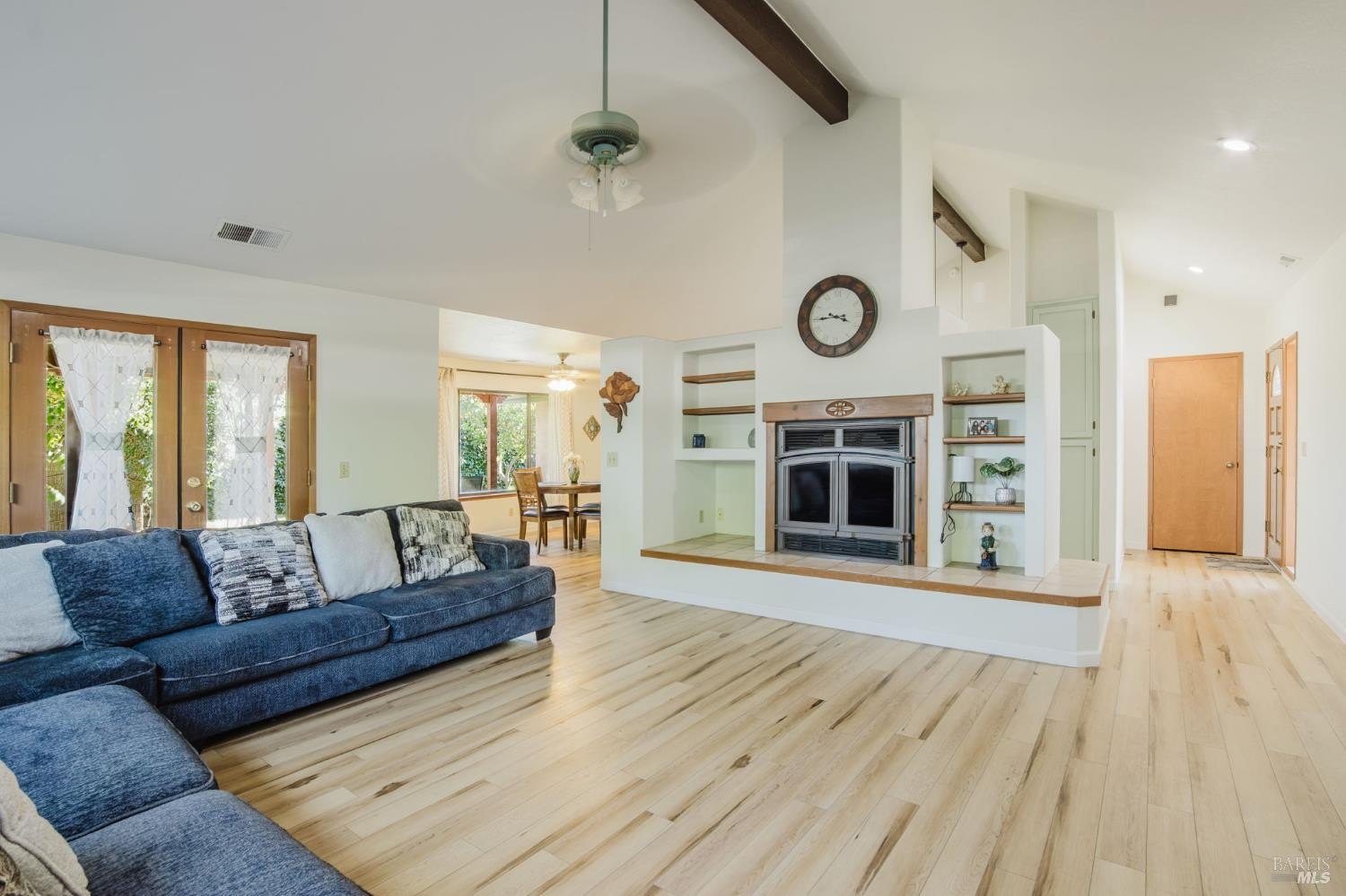 Single Family 3BR 2BA - 4109 W Mission Court, Visalia, CA