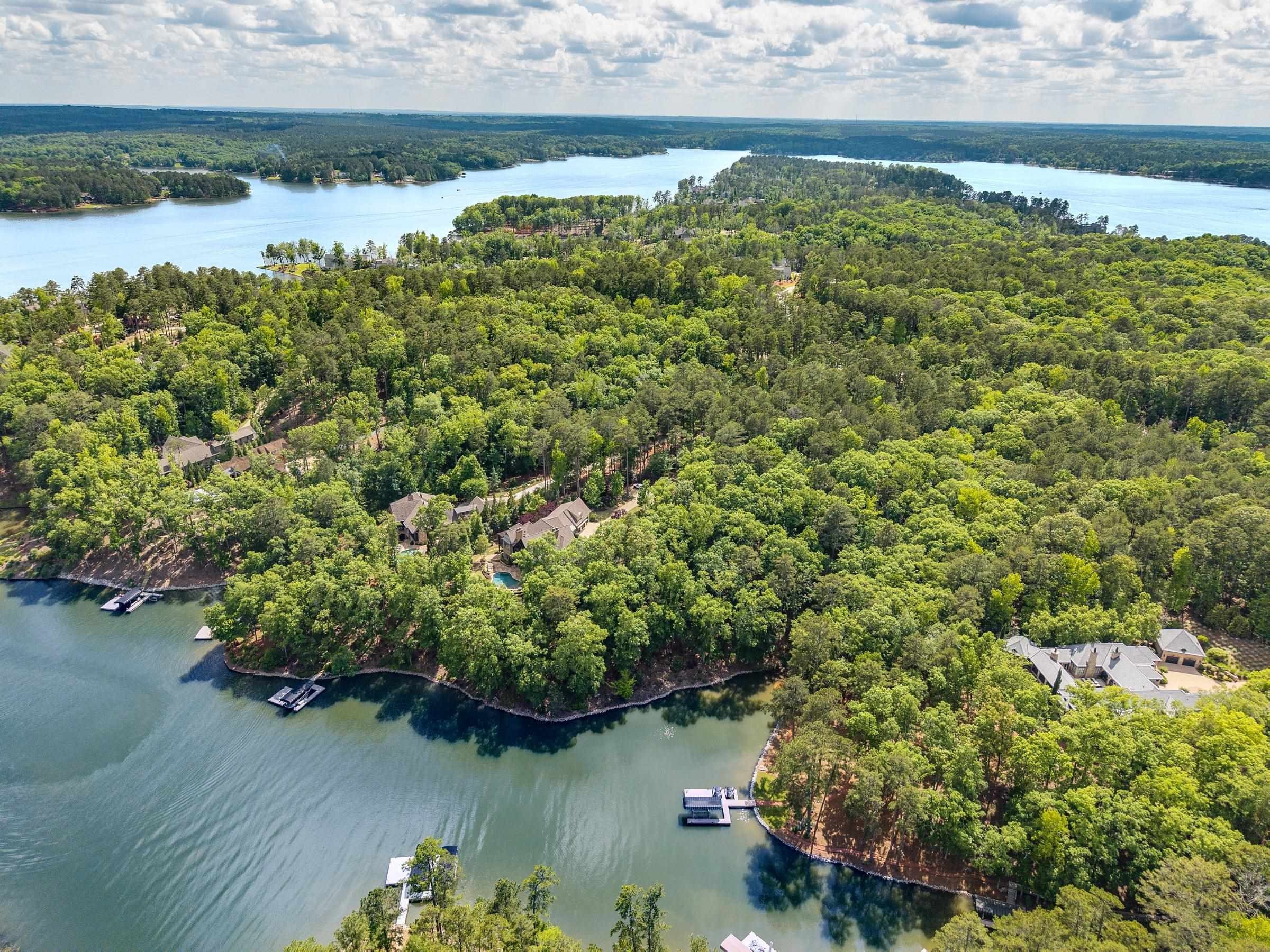 Single Family 4BR 6BA - 2030 LINGER LONGER DRIVE, Greensboro, GA