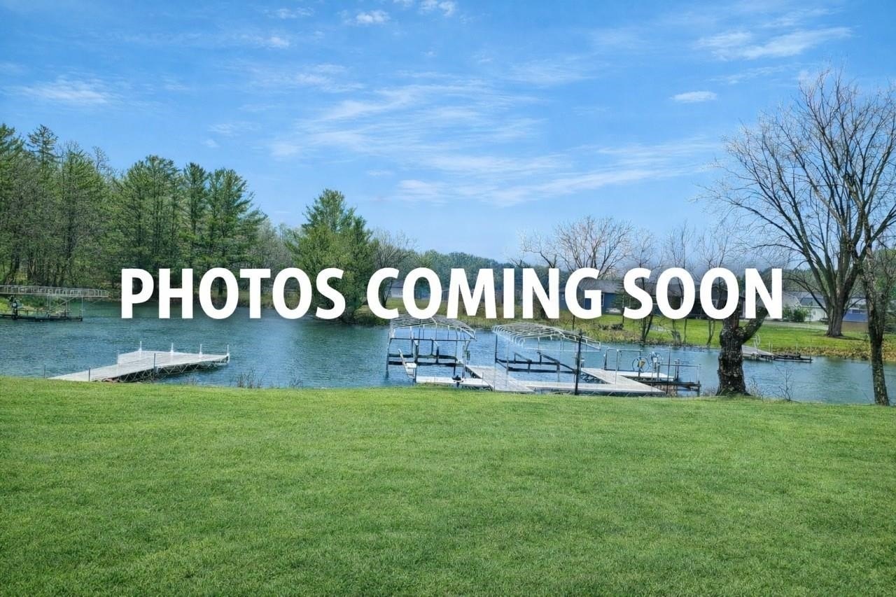 Single Family 3BR 2BA - S469 Warbler Court, La Valle, WI