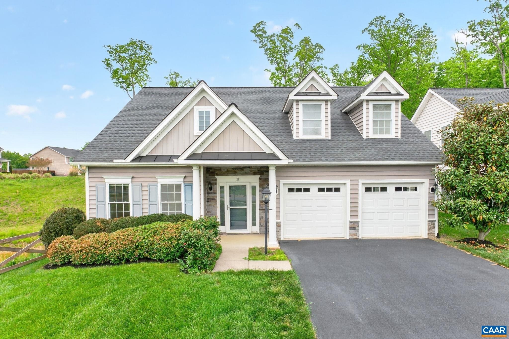 Single Family 4BR 3BA - 34 VIRGINIA AVE, PALMYRA, VA