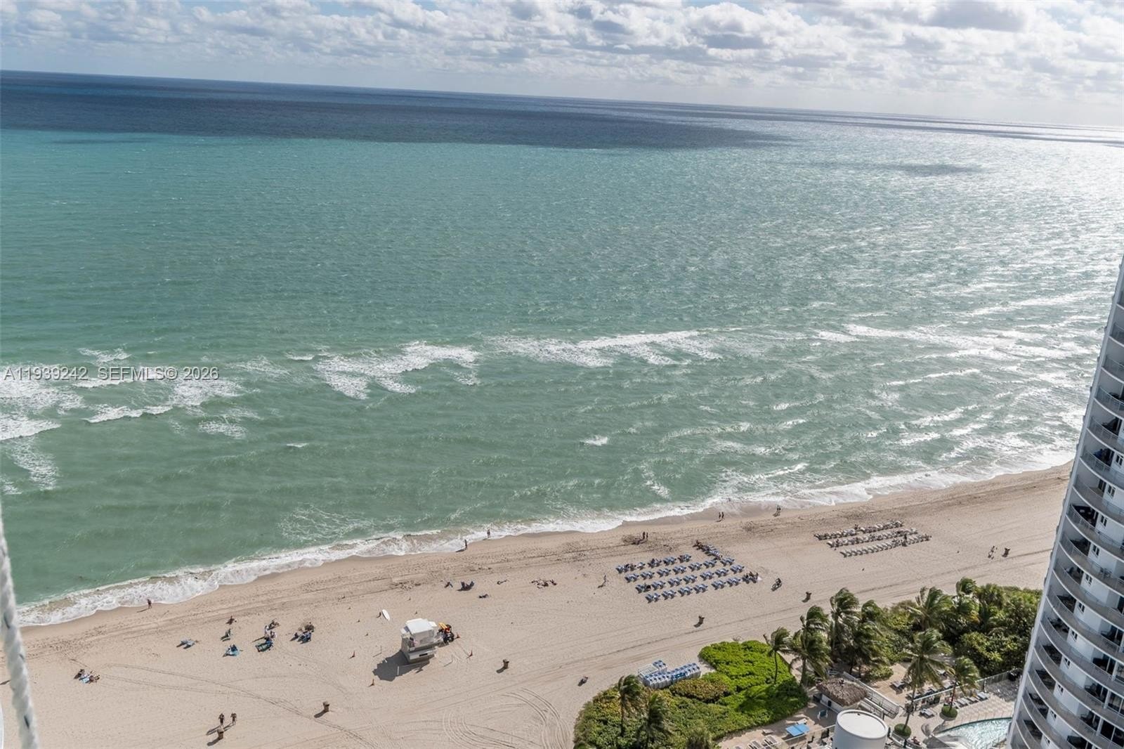 Condo 2BR 3BA - 17475 Collins Ave, Sunny Isles Beach, FL