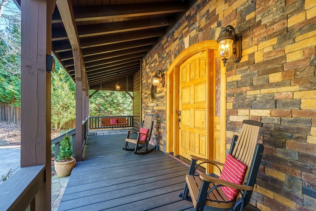 Single Family 6BR 7BA - 5 Emerald Point, Blairsville, GA