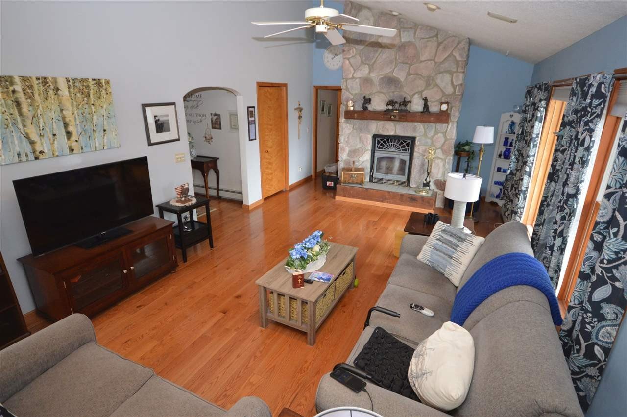 Single Family 3BR 4BA - 111 Hillcrest, East Jordan, MI