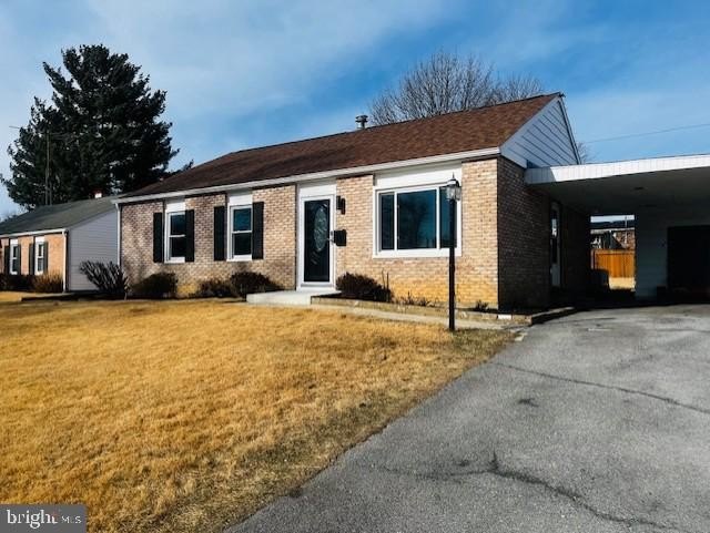 Single Family 3BR 2BA - 1049 CARROLL HEIGHTS BLVD, HAGERSTOWN, MD