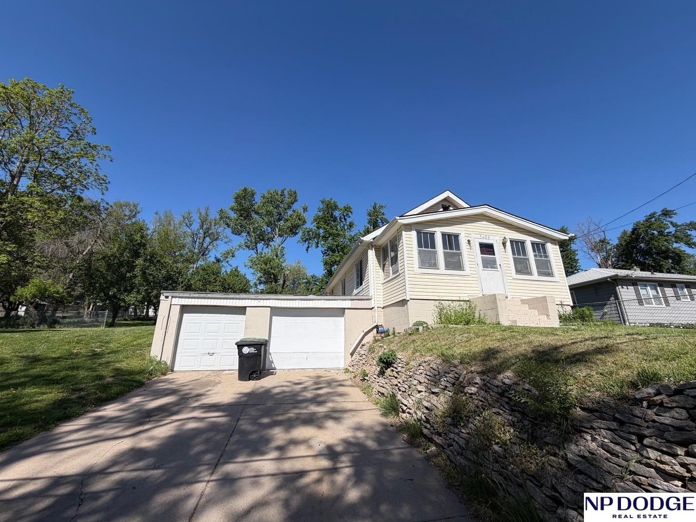 Single Family 3BR 2BA - 5408 S 52nd Street, Omaha, NE