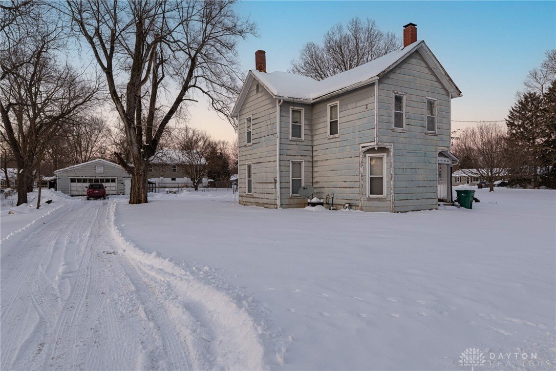 7958 Dubois Rd  