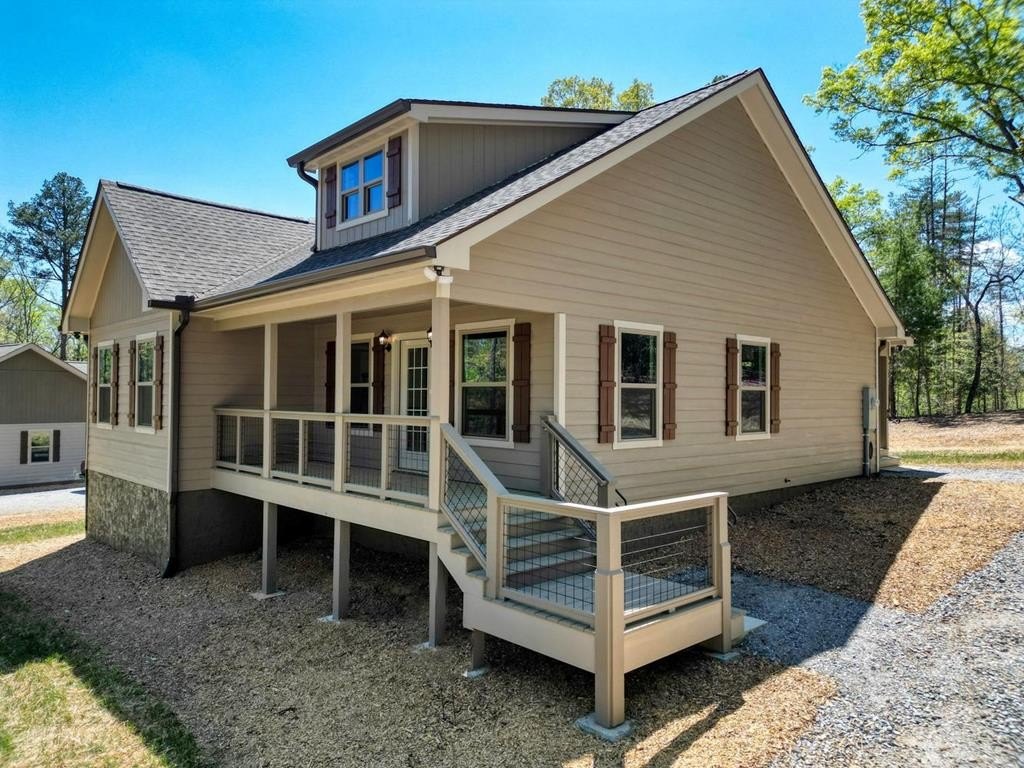 Single Family 2BR 2BA - 1347 John Smith Road E, Blairsville, GA