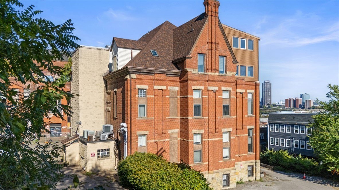 Condo 2BR - 66 Pius St, South Side, PA