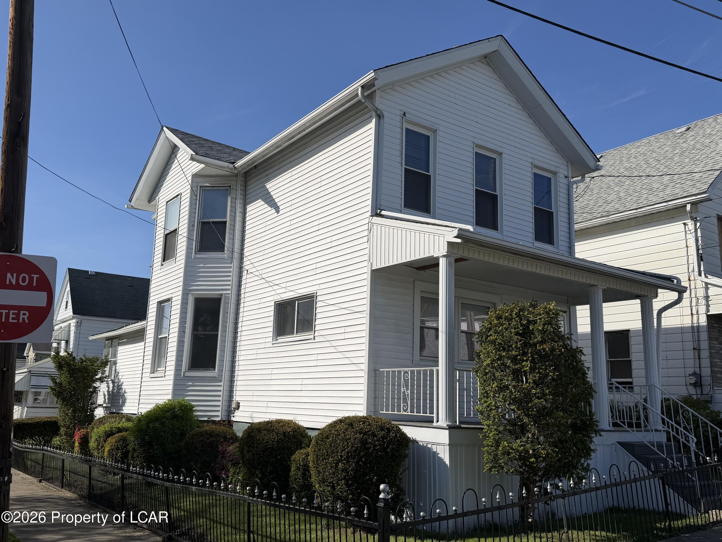 Single Family 3BR 1BA - 526 N Franklin Street, Wilkes-Barre, PA