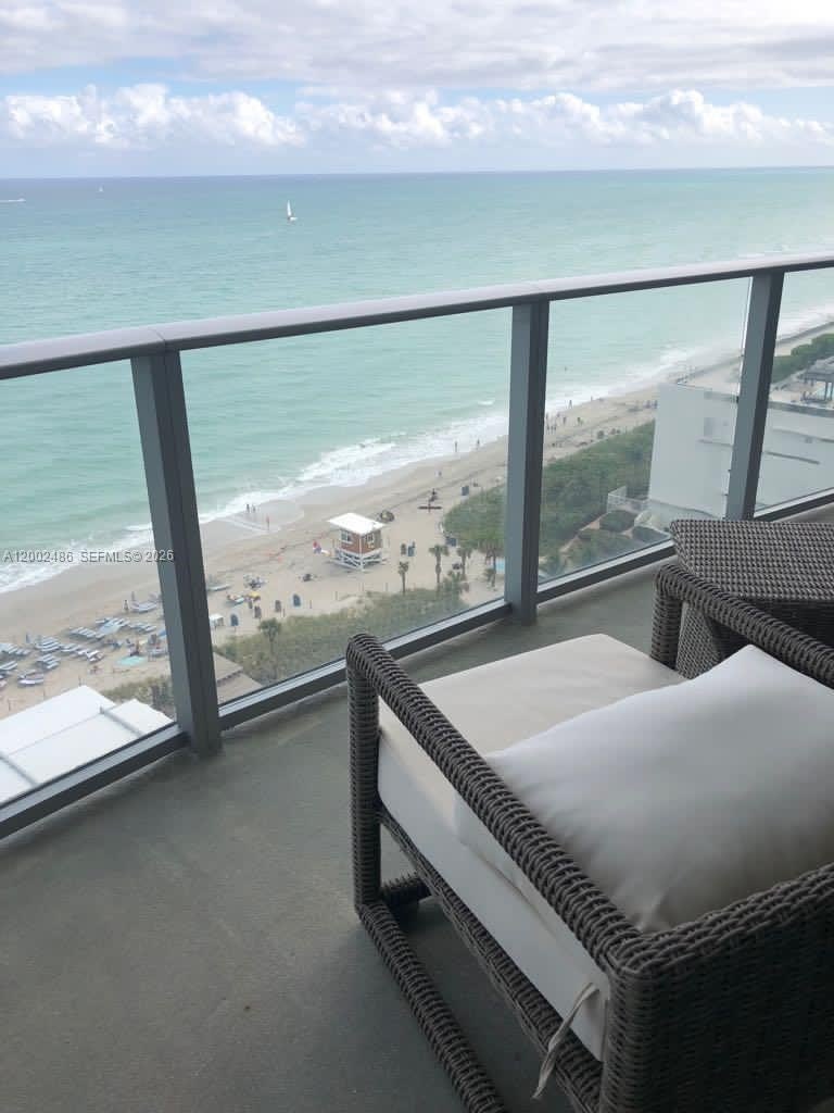 Condo 2BR 2BA - 4111 S Ocean Dr, Hollywood, FL