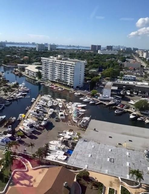 Condo 2BR 2BA - 13499 Biscayne Blvd, North  Miami, FL