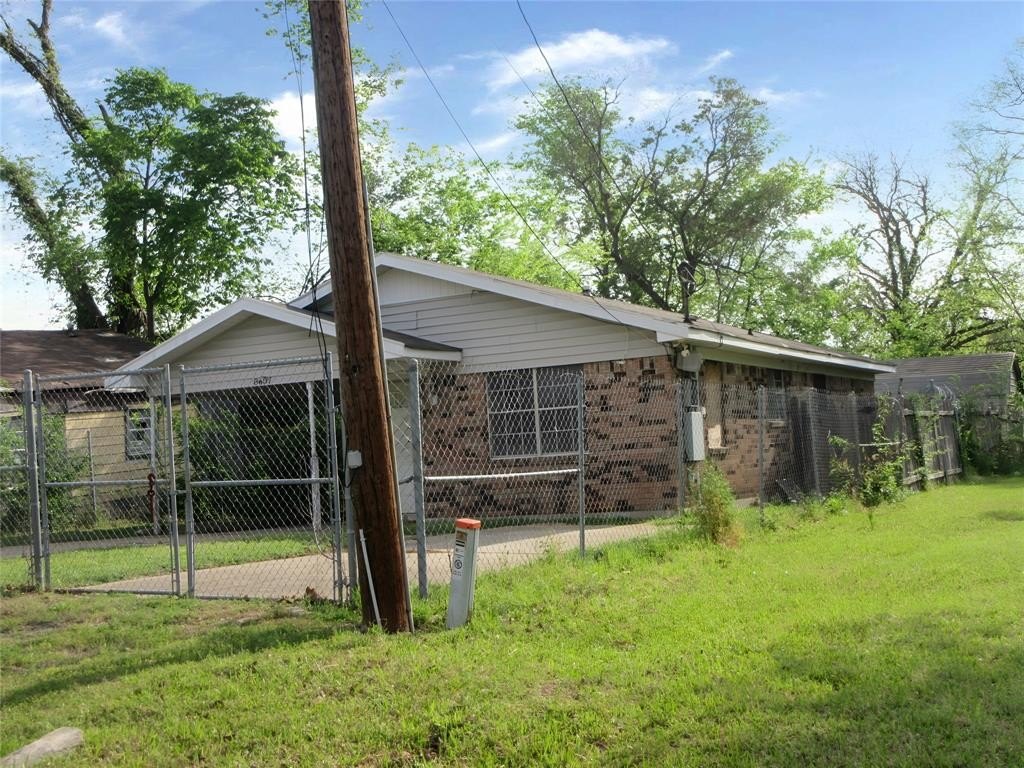 Single Family 3BR 1BA - 8607 Nesom Court, Shreveport, LA