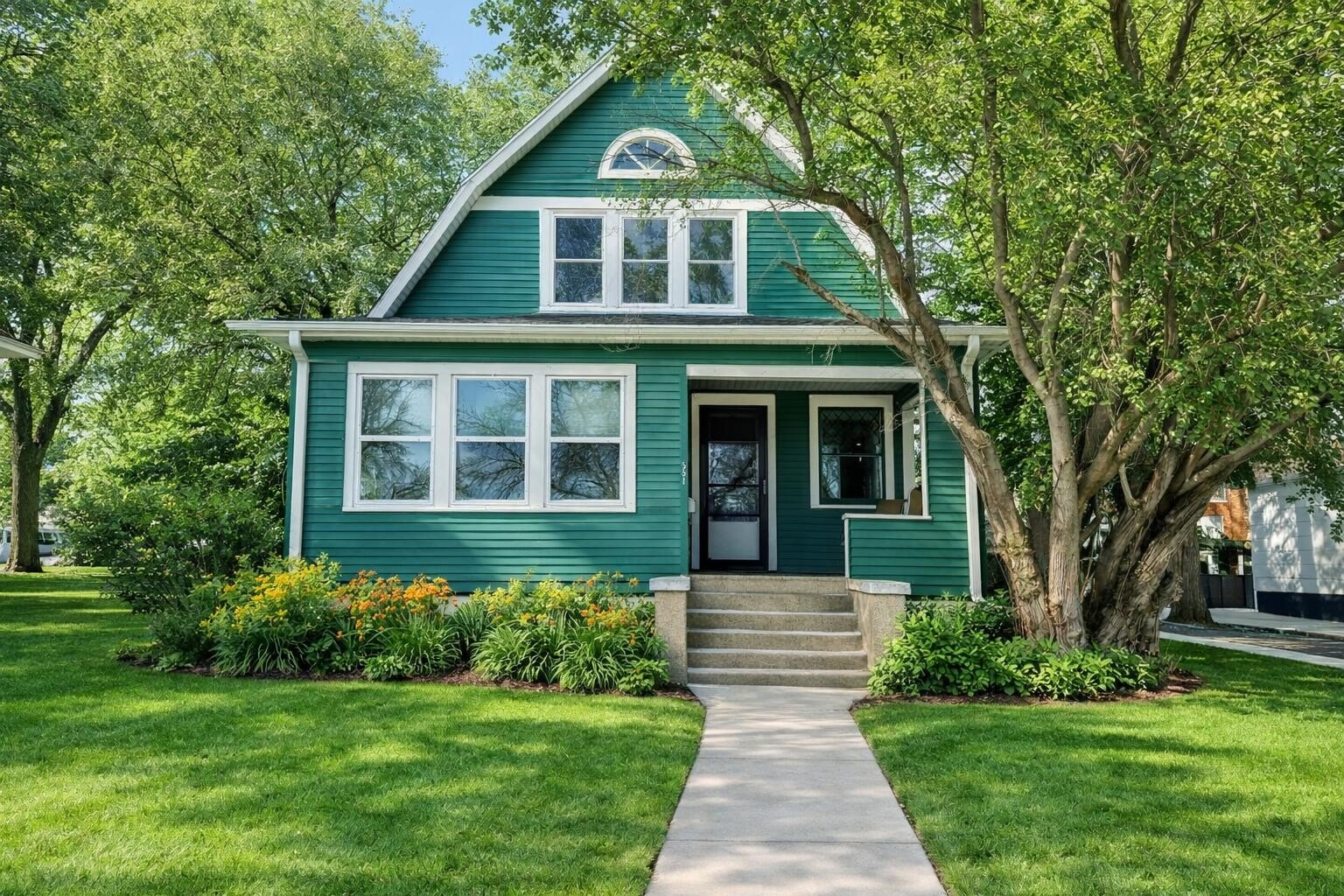 Other 3BR 3BA - 551 Kansas Ave SE, Huron, SD