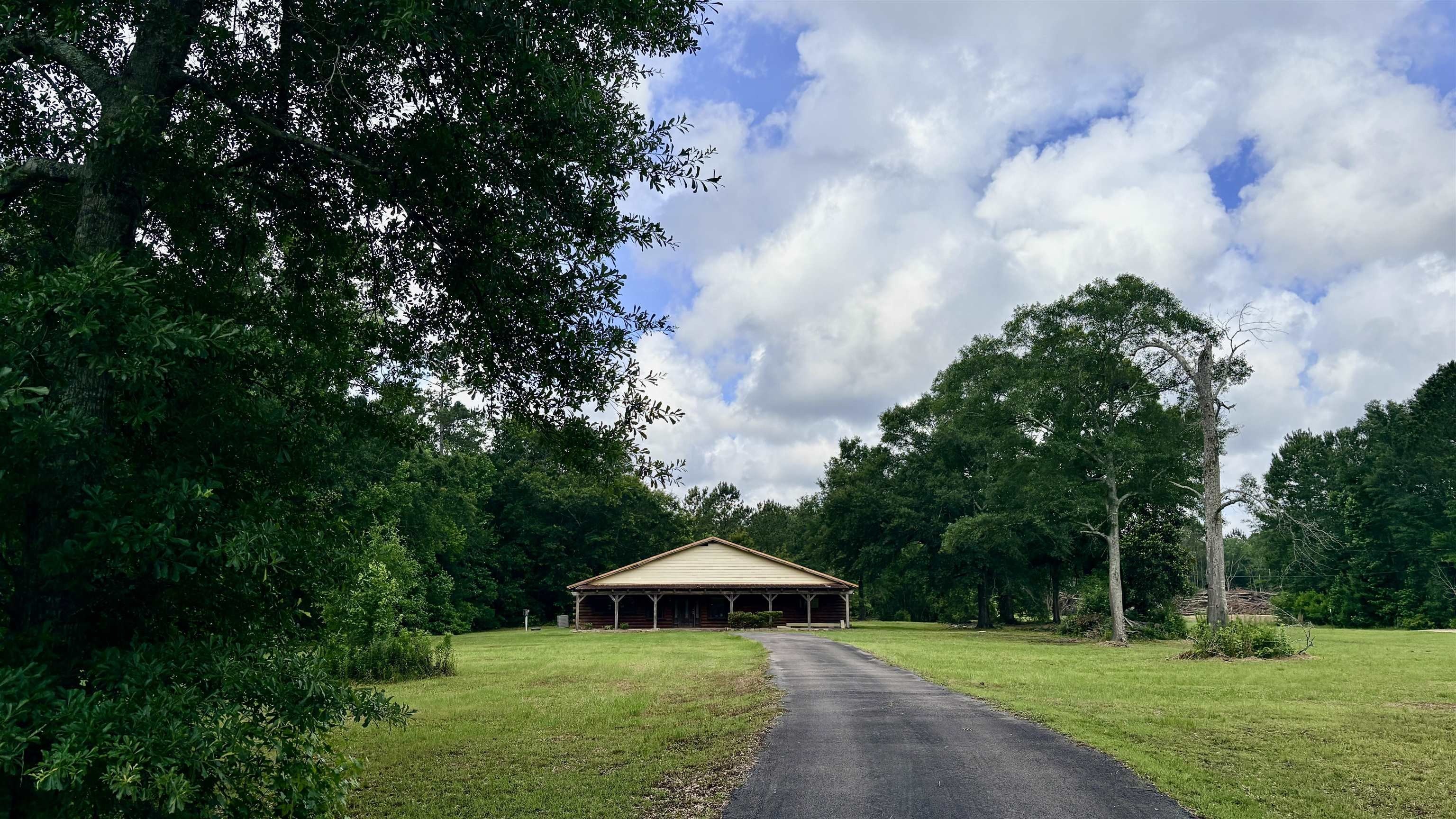 Other - 7365 N Linscomb Rd, Vidor, TX