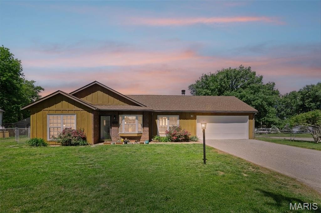 Single Family 3BR 2BA - 91 Arabelle Drive, Belleville, IL