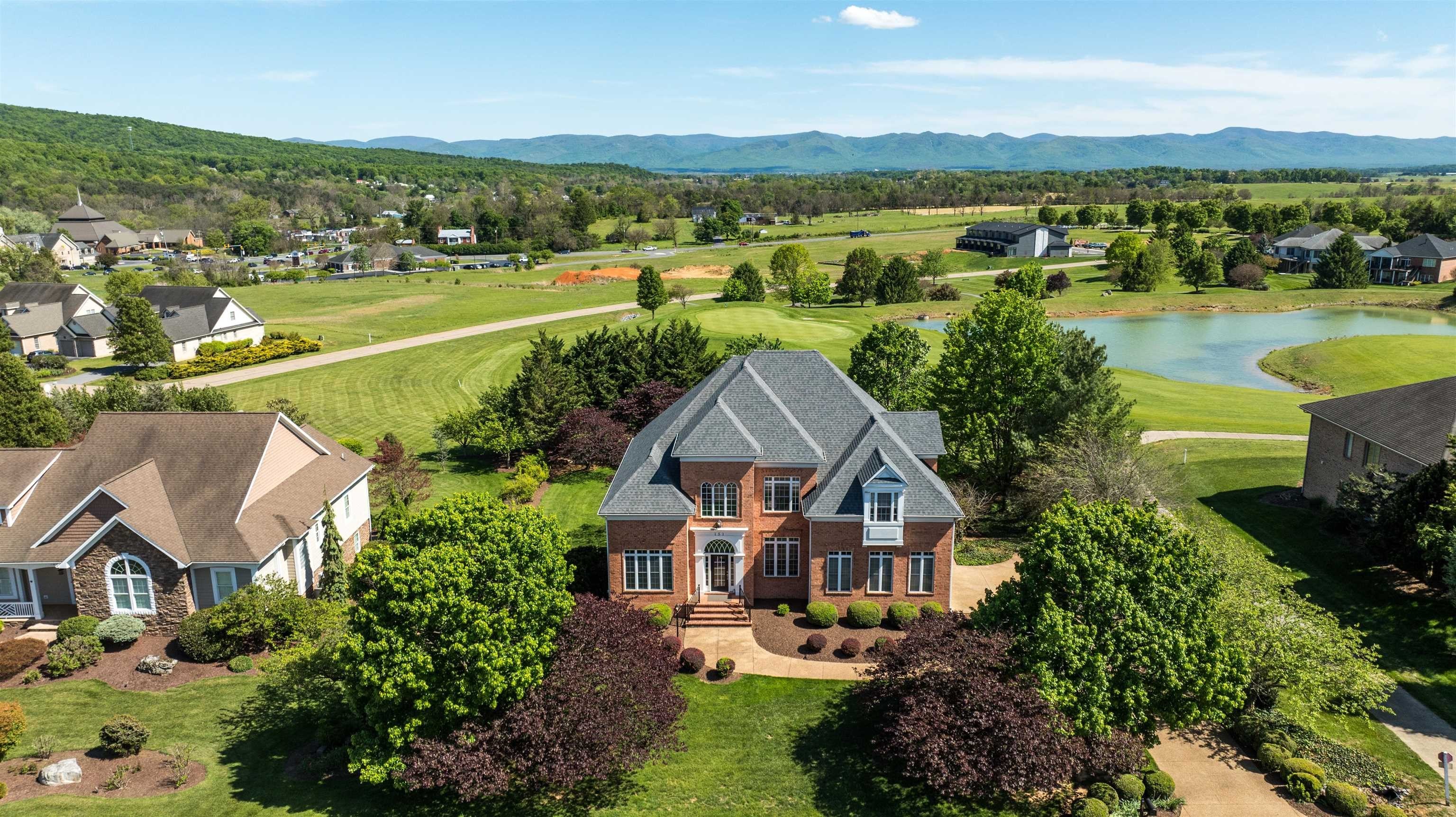 Single Family 6BR 5BA - 151 CLAREMONT AVE, ROCKINGHAM, VA
