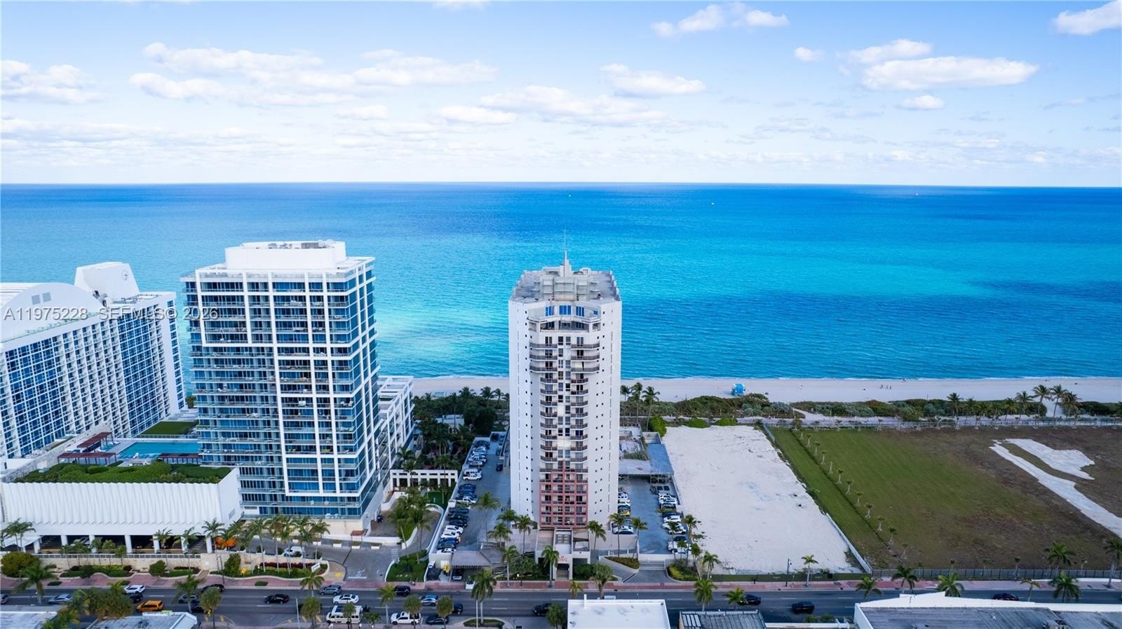 Condo 2BR 2BA - 6767 Collins Ave, Miami  Beach, FL