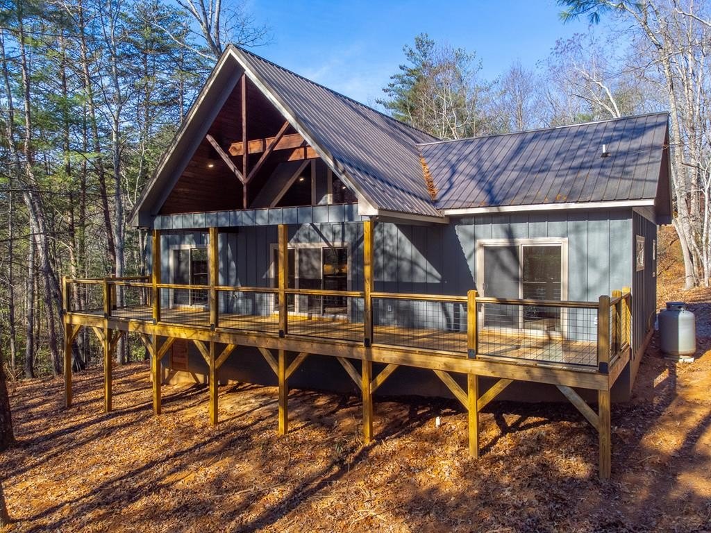 Single Family 2BR 2BA - 397 Kennelly Loop, Murphy, NC
