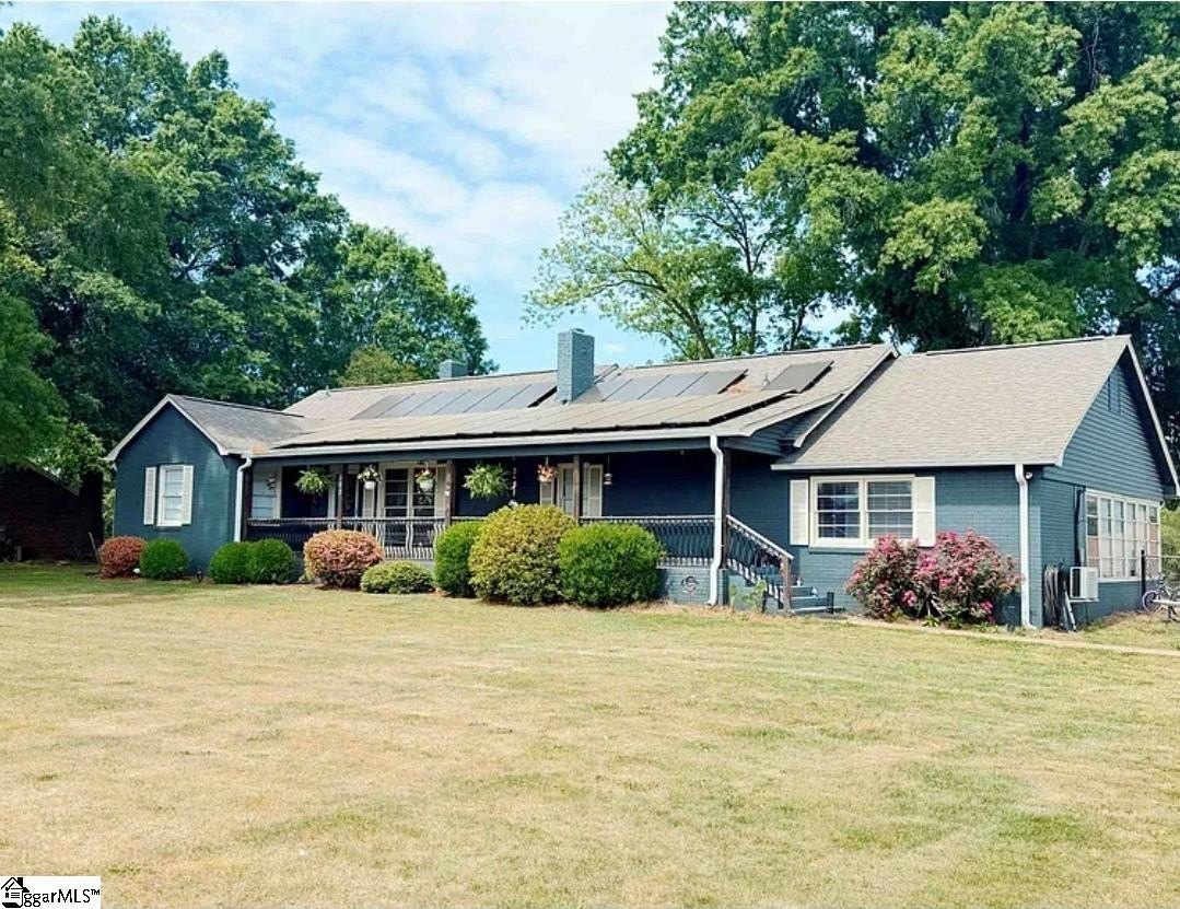 Single Family 4BR 2BA - 148 Virginia Avenue, Gaffney, SC