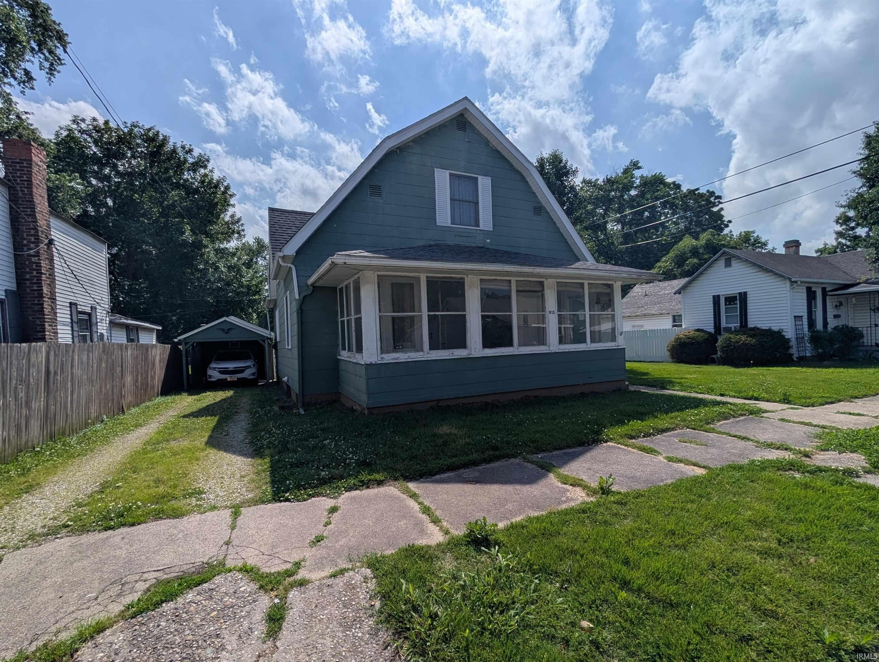 Single Family 3BR 3BA - 915 Prairie Street, Vincennes, IN