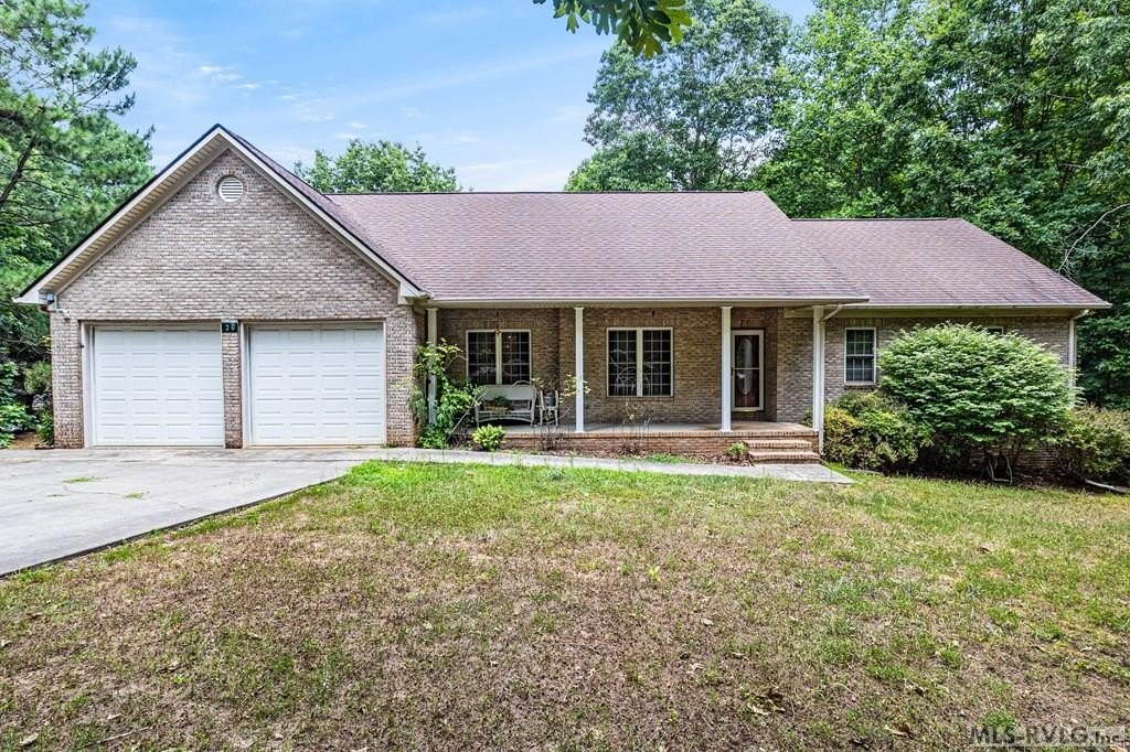 20 Breezewood Rd  