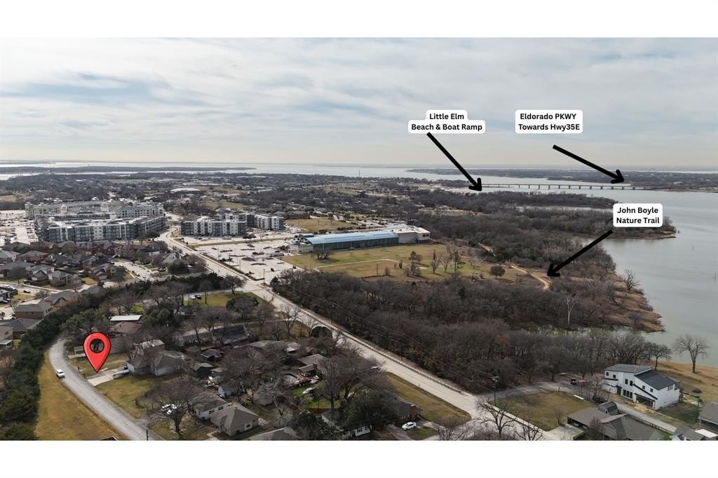 Single Family - 113 Faye Circle, Little Elm, TX