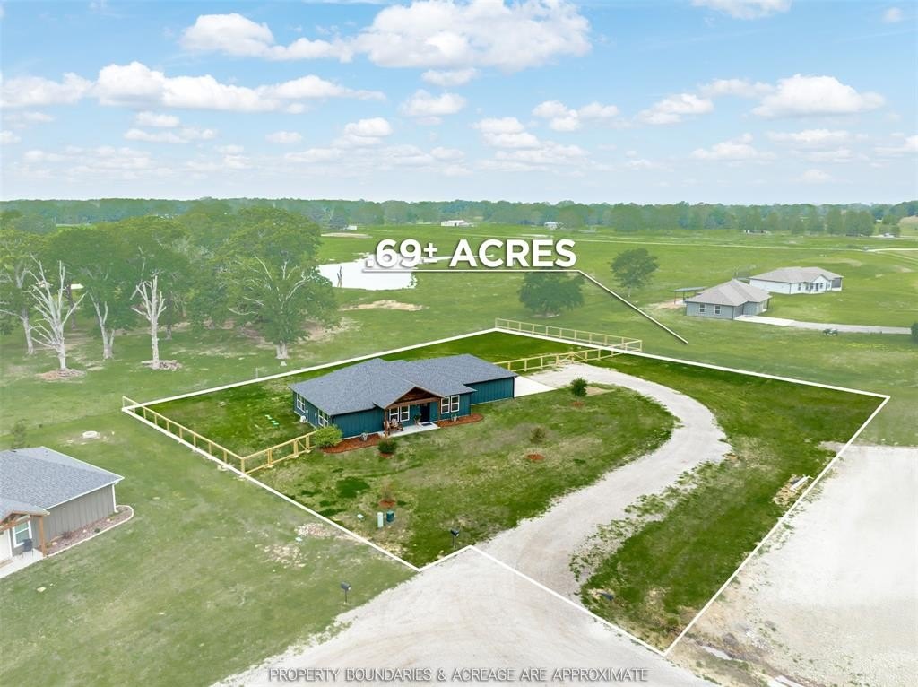 Single Family 3BR 2BA - 64 Private Road 43792, Paris, TX