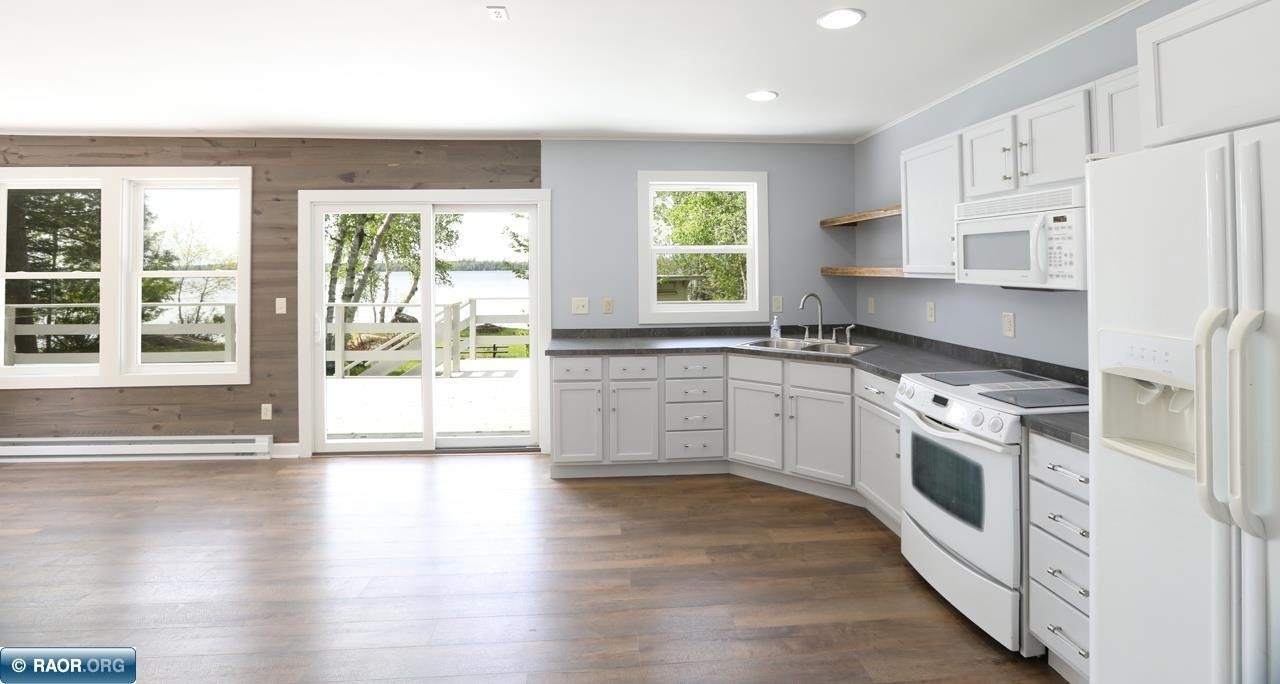 Single Family 2BR 1BA - 3739 Sundling Rd, Tower, MN