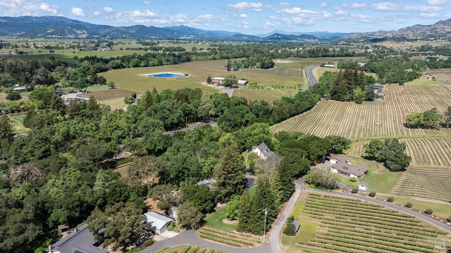 Single Family 3BR 3BA - 3000 Silverado Trail, Napa, CA