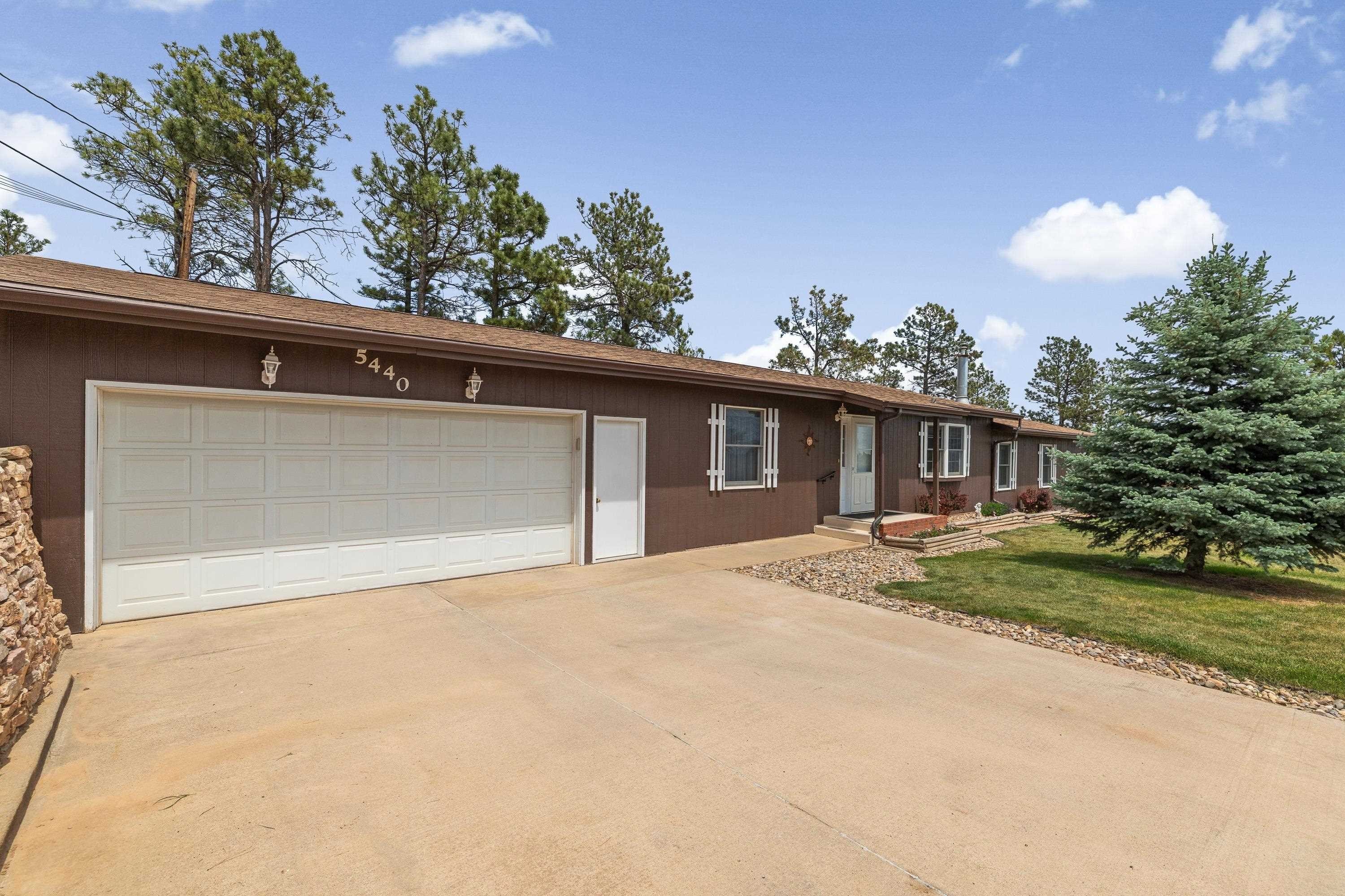 Single Family 3BR 2BA - 5440 Hidden Valley Lane, Rapid City, SD