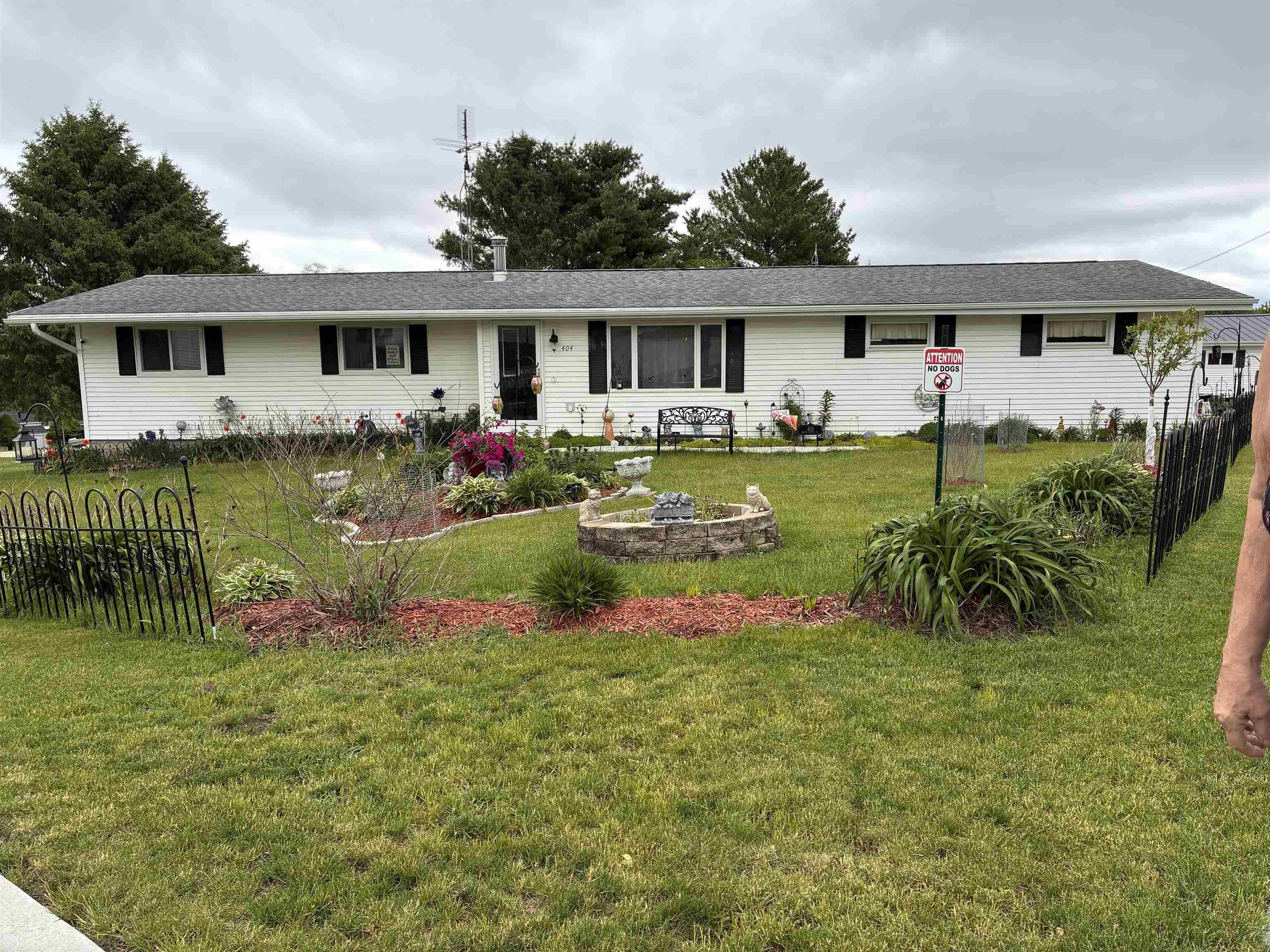Manufactured Housing 3BR 2BA - 404 N Virtue Street, Shullsburg, WI