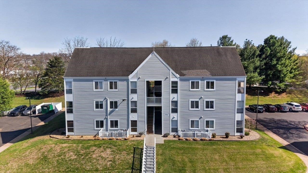 Condo 2BR 2BA - 1336 HUNTERS RD, HARRISONBURG, VA