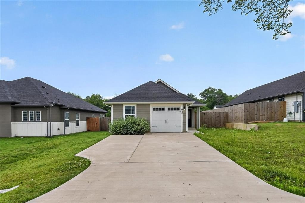Single Family 3BR 2BA - 1032 Ray Drive, Denison, TX